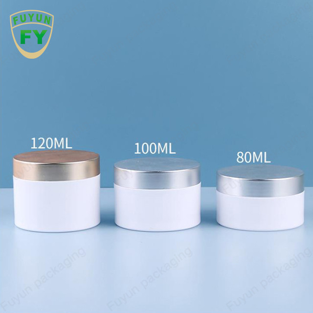 Fuyun 80ml 100ml 120ml सफेद स्पष्ट रंग मोटी नीचे की दीवार रंगीन टोपी के साथ पालतू प्लास्टिक क्रीम जार