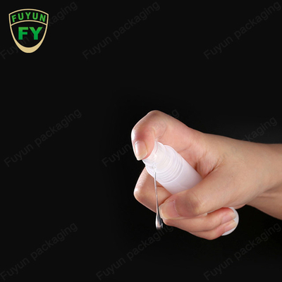 स्प्रे पंप के साथ 3ml 5ml 10ml खाली परफ्यूम प्लास्टिक की शीशी साफ़ करें